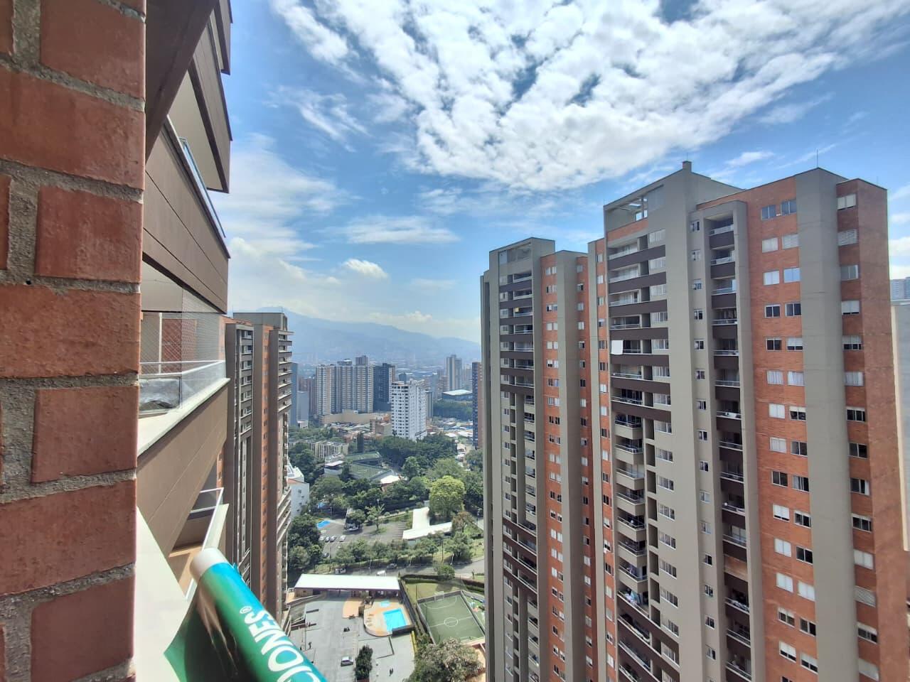 APARTAMENTO EN ARRIENDO EN SABANETA COD 10666 - Foto 13