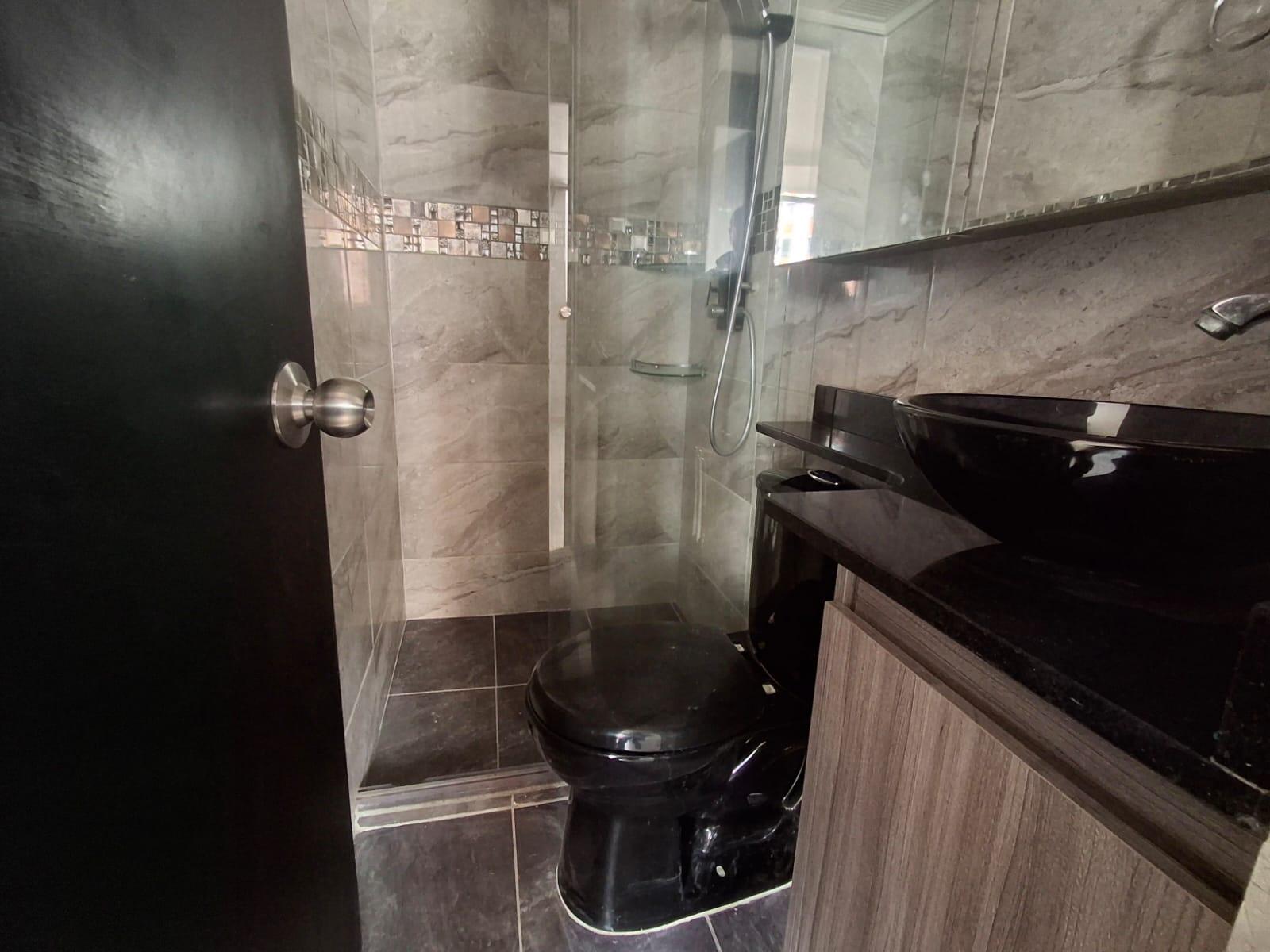 APARTAMENTO EN VENTA EN MEDELLIN COD 10681 - Foto 6