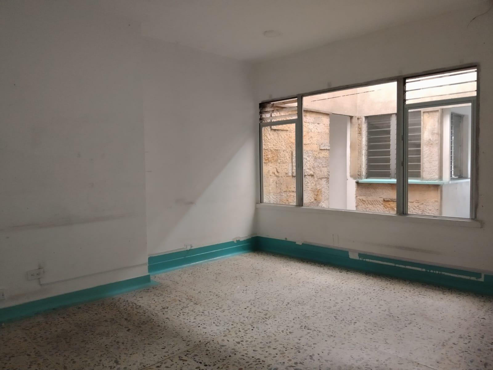 CASA COMERCIAL  EN ARRIENDO EN LA CANDELARIA  COD 10678  - Foto 3