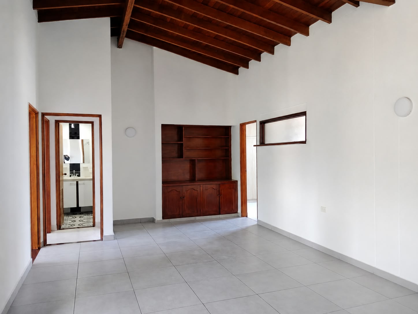 APARTAMENTO EN ARRIENDO EN LAURELES COD  10784  - Foto 2