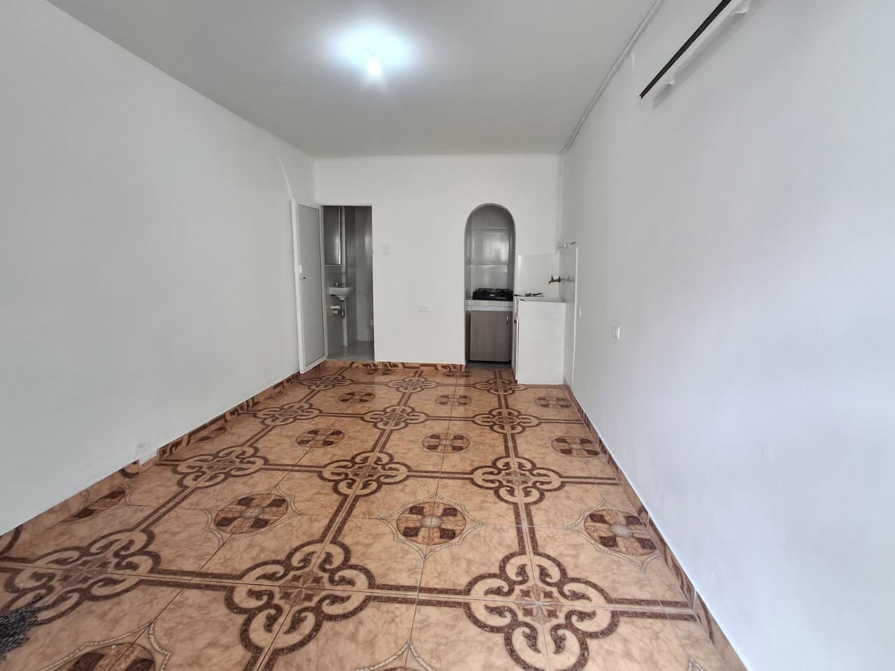 EXCELENTE APARTAESTUDIO PARA ARRIENDO EN ITAGUI COD 10926 - Foto 5