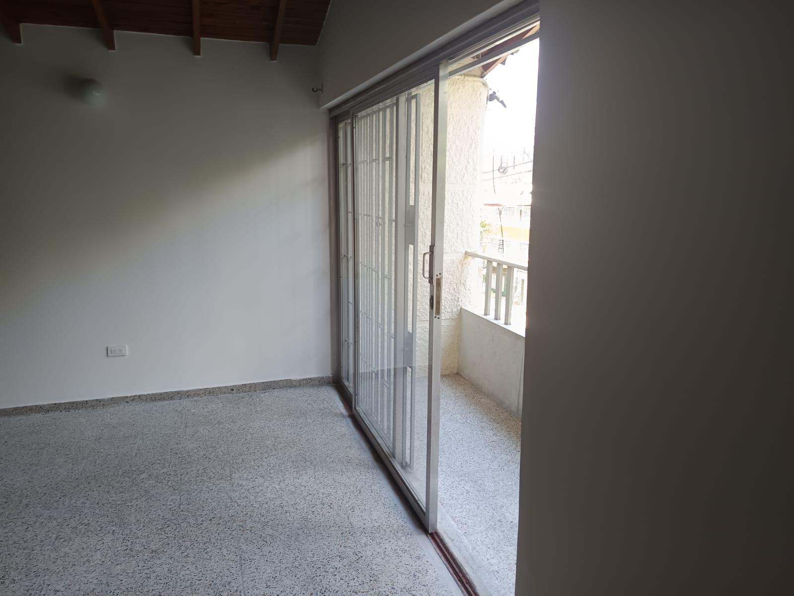 APARTAMENTO EN VENTA EN LA FLORESTA COD 10271  - Foto 8