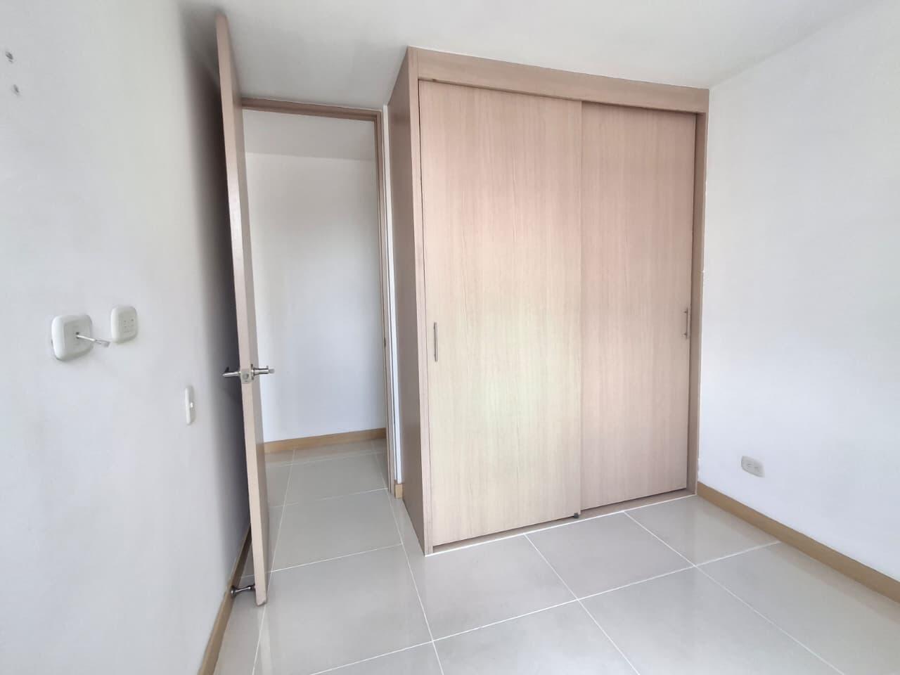APARTAMENTO EN ARRIENDO EN SABANETA COD 10666 - Foto 5