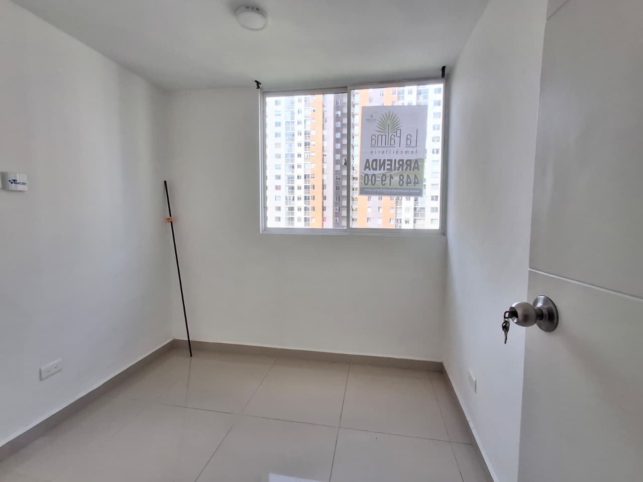 APARTAMENTO EN ARRIENDO EN SABANETA COD 10771 - Foto 2