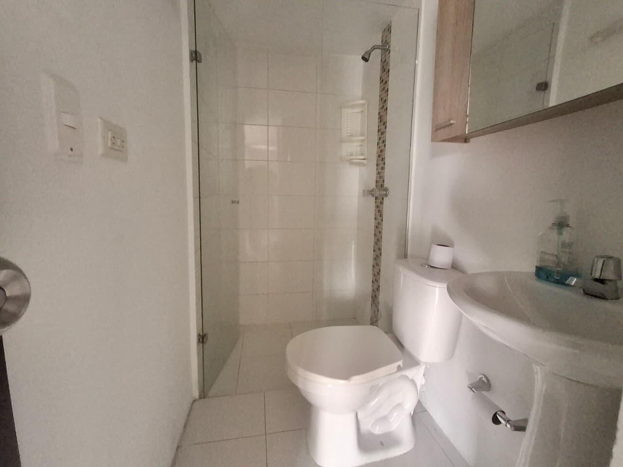 APARTAESTUDIO EN ARRIENDO EN SABANETA COD 10761 - Foto 4