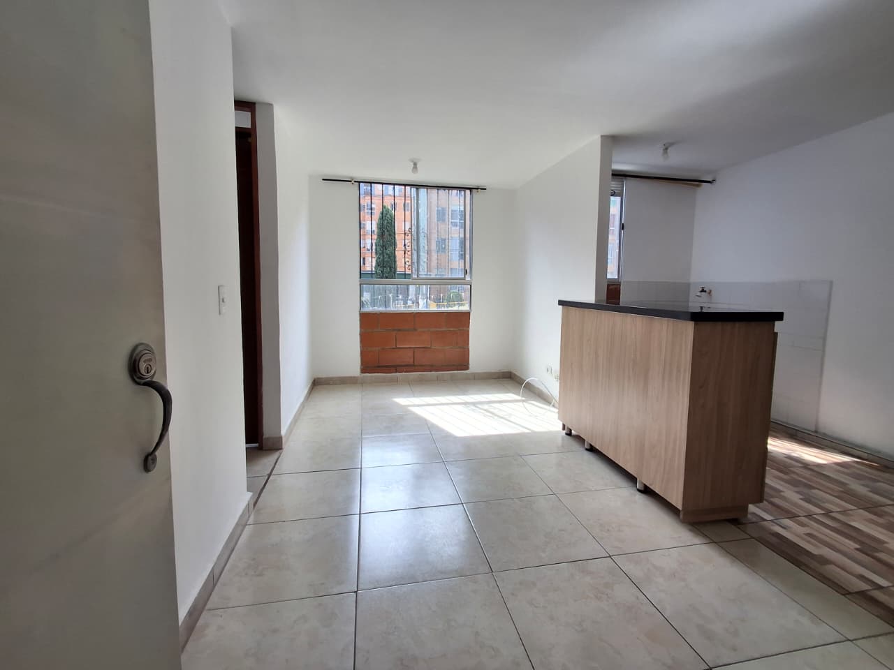 APARTAMENTO EN ARRIENDO EN MEDELLIN COD 10874 - Foto 4