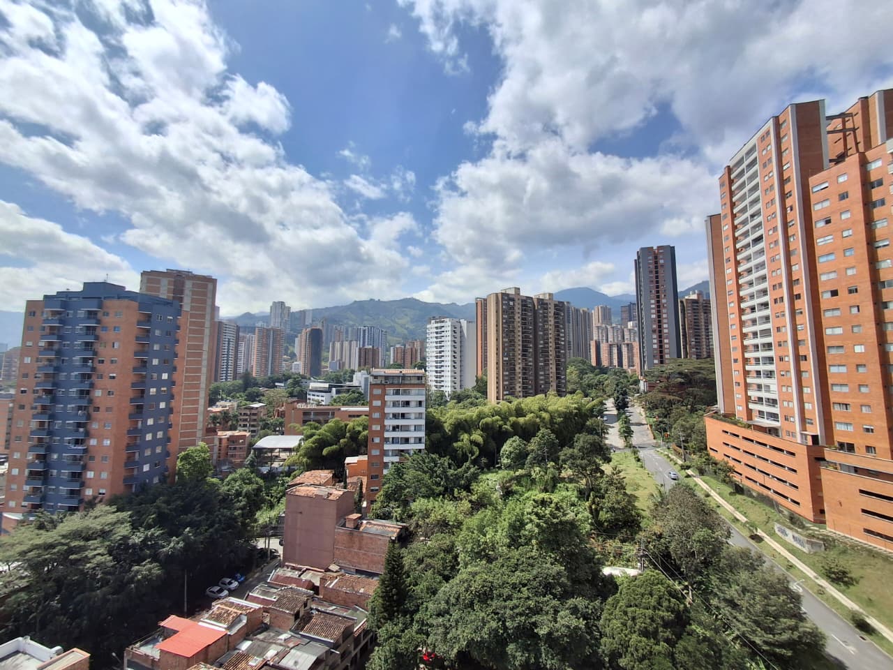 APARTAMENTO EN ARRIENDO EN SABANETA COD 10702 - Foto 17