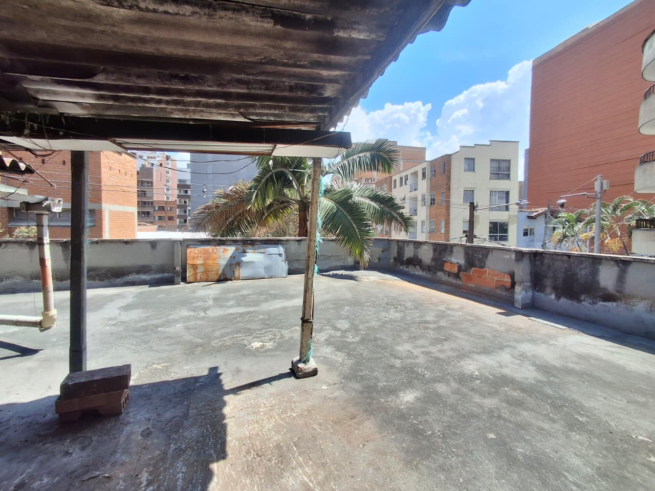 CASA EN ARRIENDO PARA NEGOCIO EN SABANETA COD 10905 - Foto 16