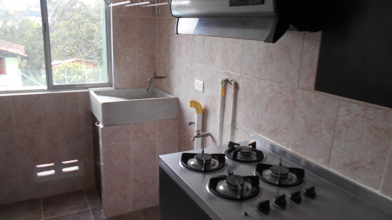 APARTAMENTO EN ARRIENDO LA MILAGROSA CÓDIGO 3440 - Foto 5