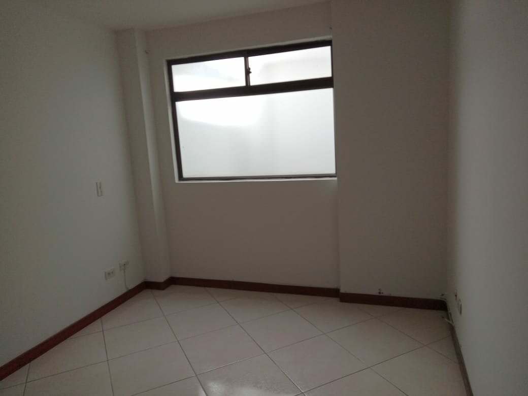 APARTAMENTO EN ARRIENDO EN ROBLEDO COD 7460 - Foto 10