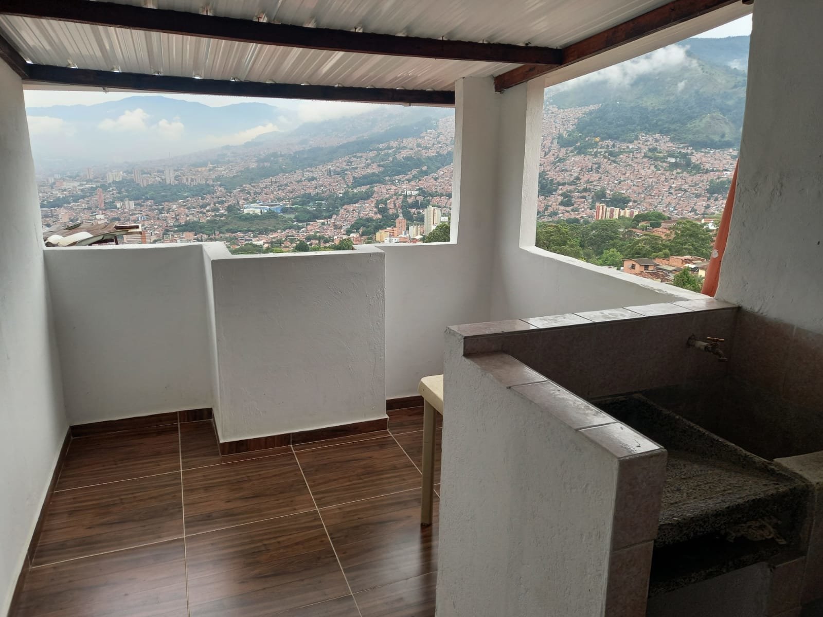 CASA EN VENTA LA MILAGROSA COD 8194 - Foto 5