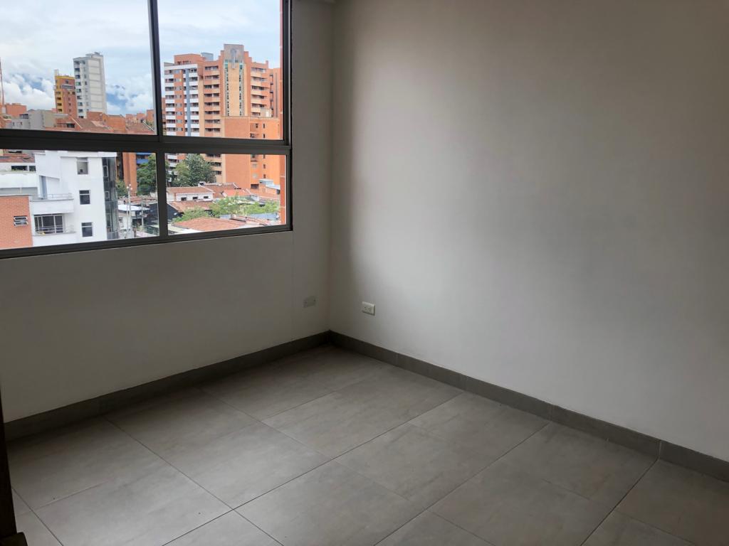 APARTAESTUDIO  EN ARRIENDO LAURELES NOGAL COD 10739 - Foto 7