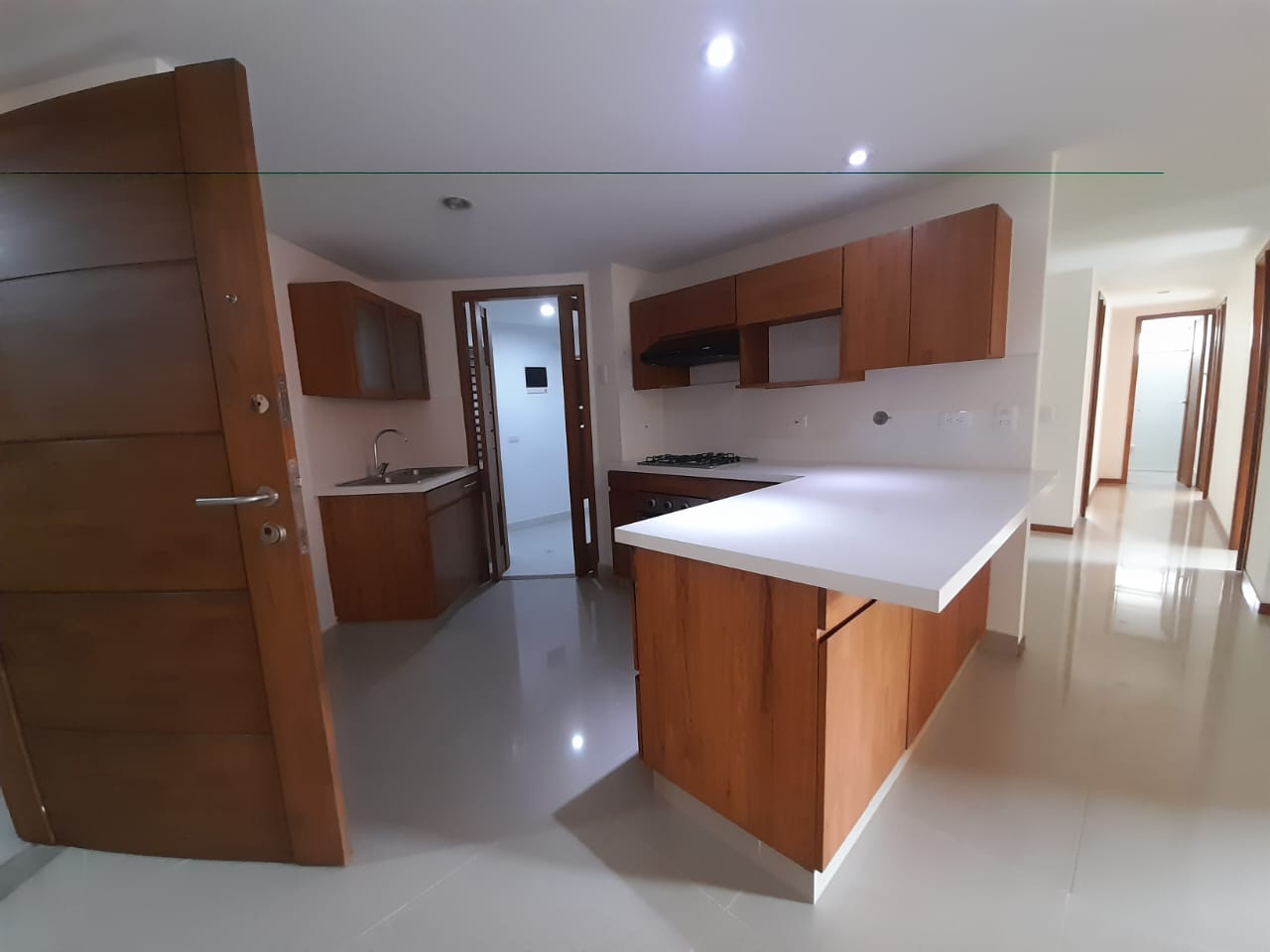 APARTAMENTO EN ARRIENDO EN SABANETA COD 8146