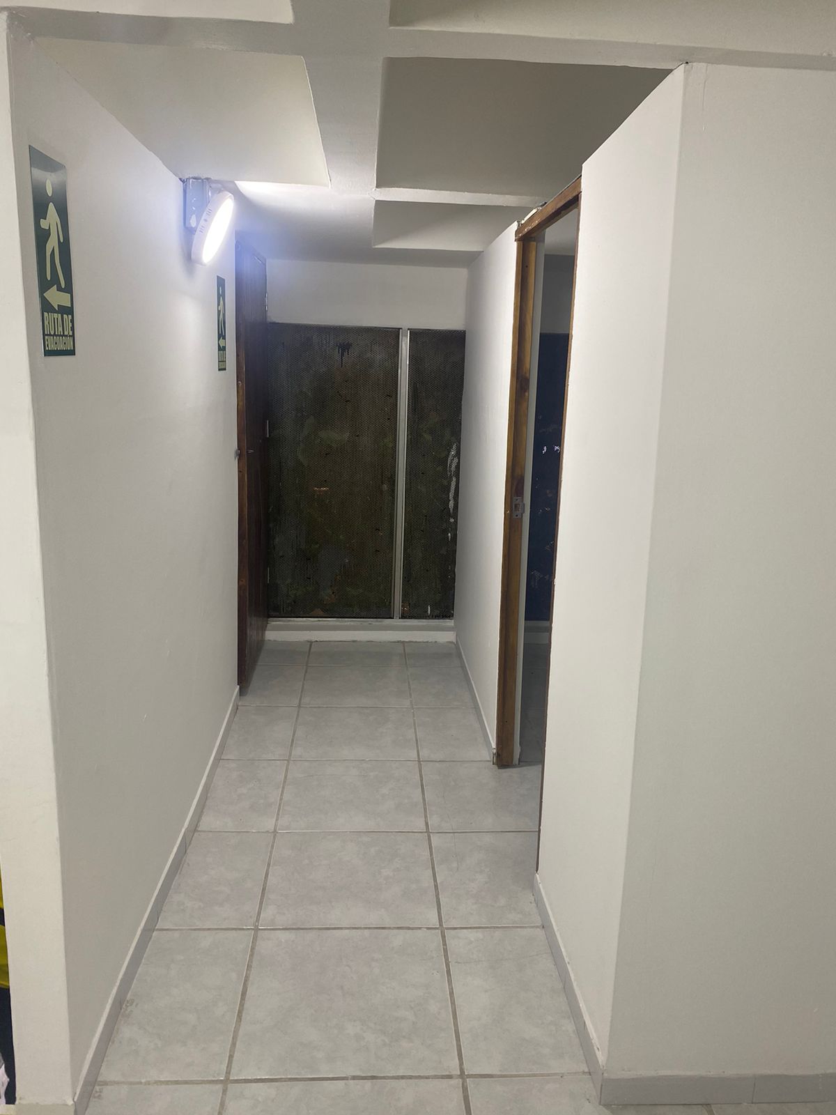 LOCAL EN ARRIENDO EN LAURELES ESTADIO COD 9093 - Foto 5