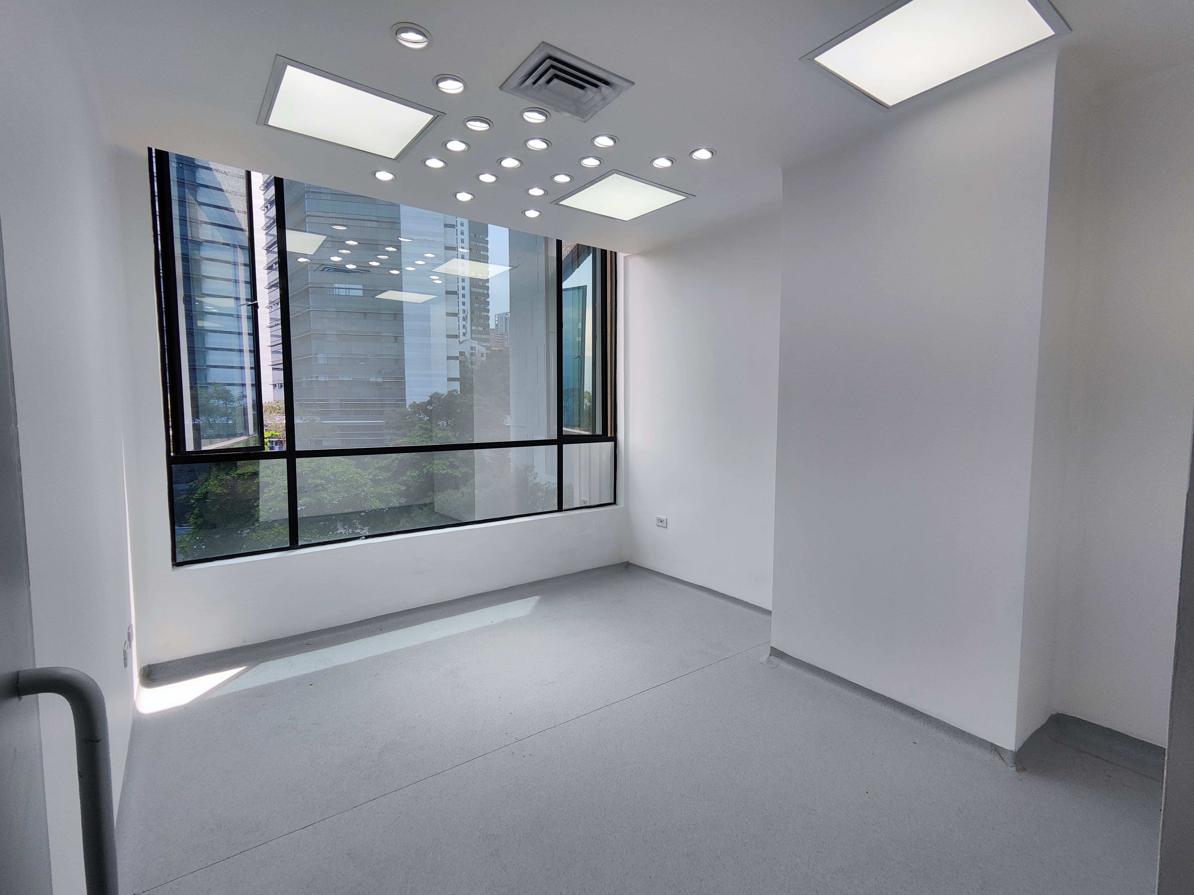 LOCAL EN ARRIENDO EN MEDELLIN COD 9417 - Foto 4