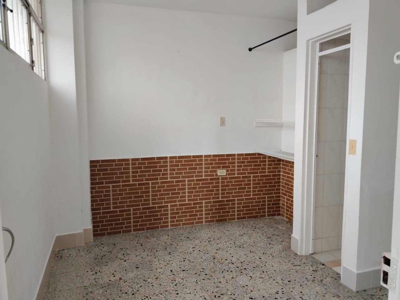 APARTAESTUDIO EN ARRIENDO VILLA HERMOSA COD 9769 - Foto 4