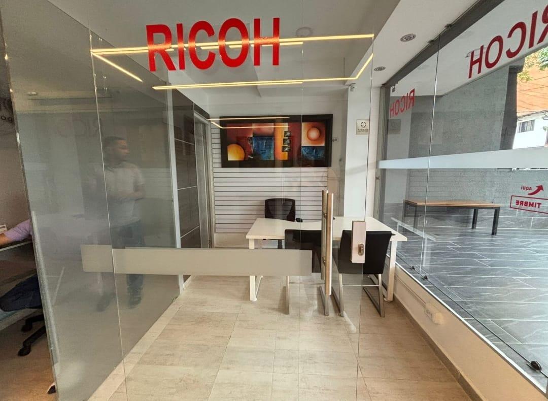 LOCAL EN ARRIENDO EN LAURELES COD 9919 - Foto 3