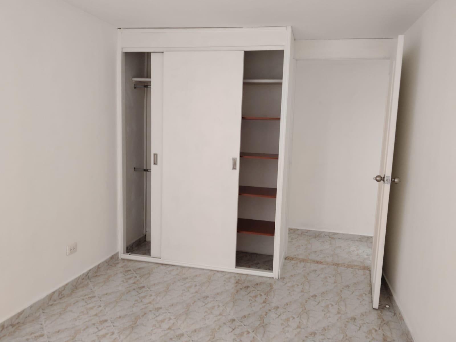 APARTAMENTO EN ARRIENDO EN CENTRO COD 9945 - Foto 4