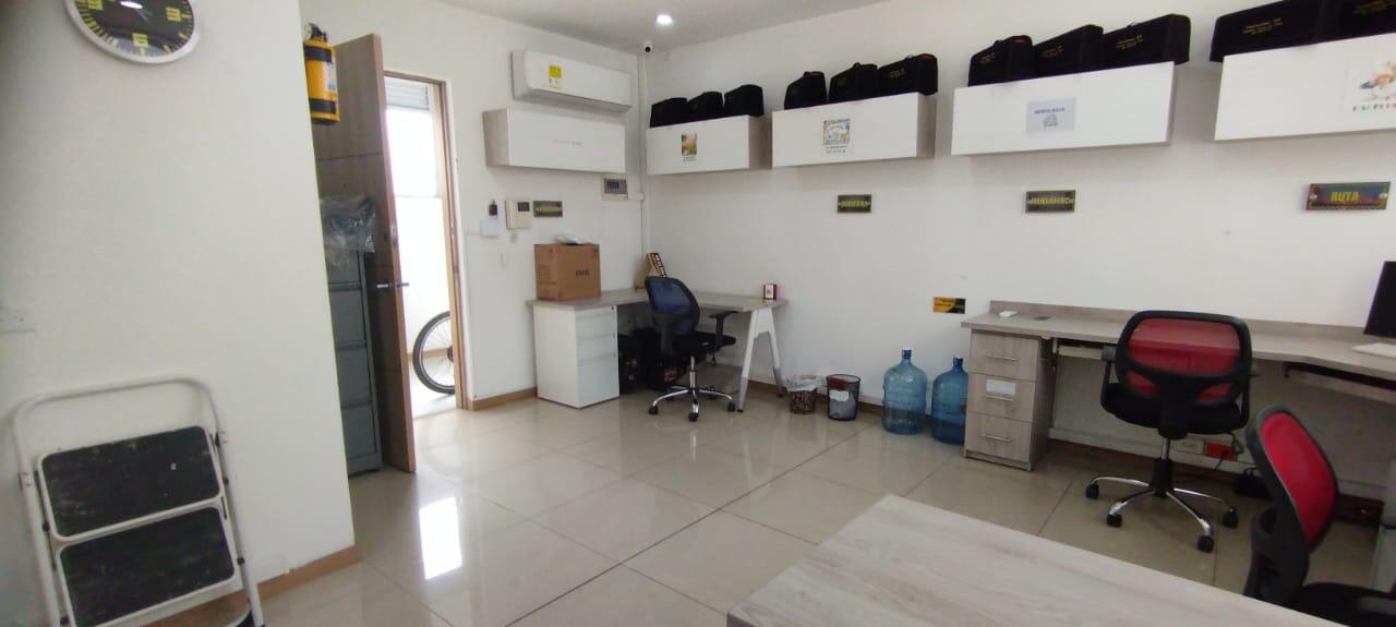 OFICINA EN ARRIENDO EN BELLO COD 10022