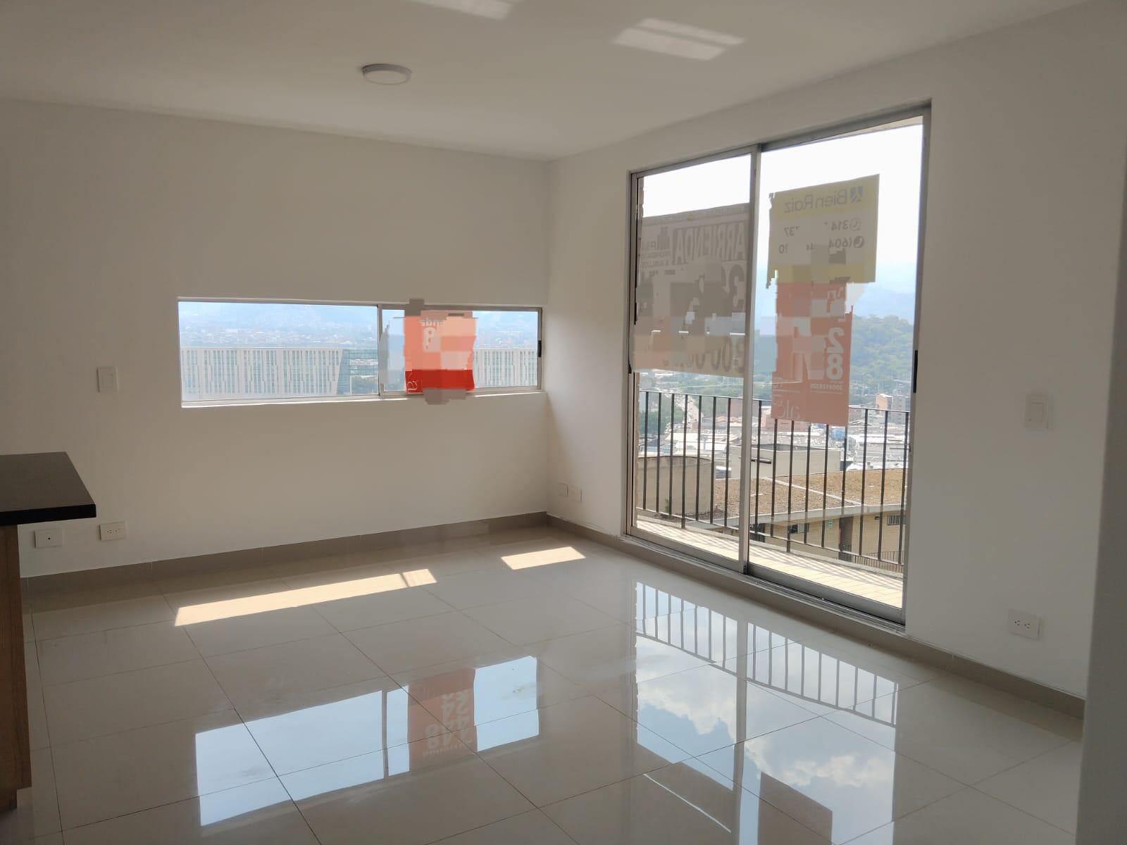 APARTAMENTO EN ARRIENDO EN EL POBLADO COD 10520  - Foto 4