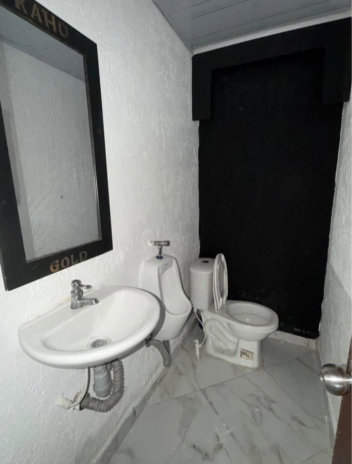 LOCAL EN ARRIENDO EN VILLA HERMOSA  COD 10607 - Foto 4