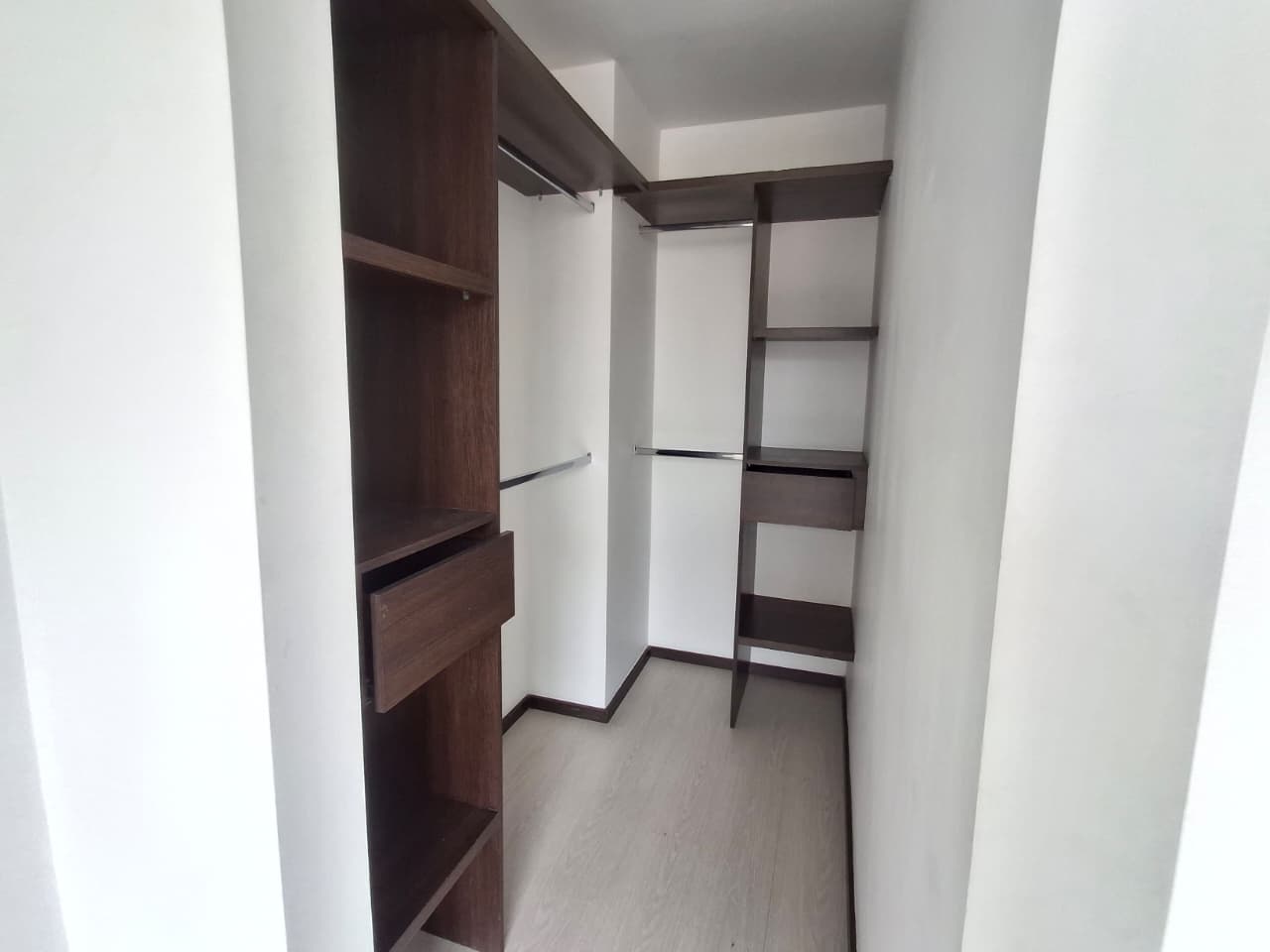 APARTAMENTO EN ARRIENDO EN SABANETA COD 10765 - Foto 5