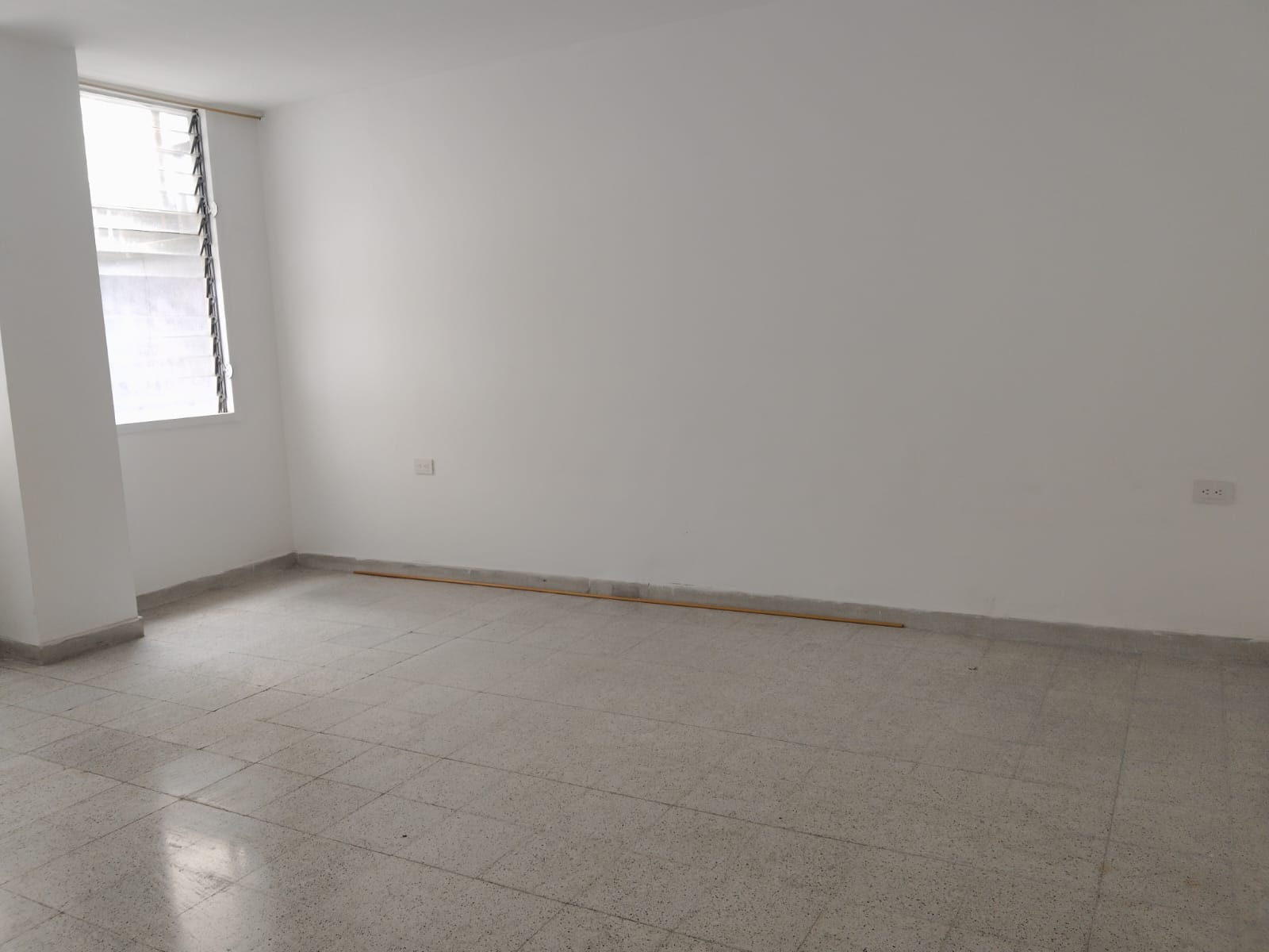 APARTAESTUDIO EN ARRIENDO EN LA CANDELARIA COD 10768  - Foto 4