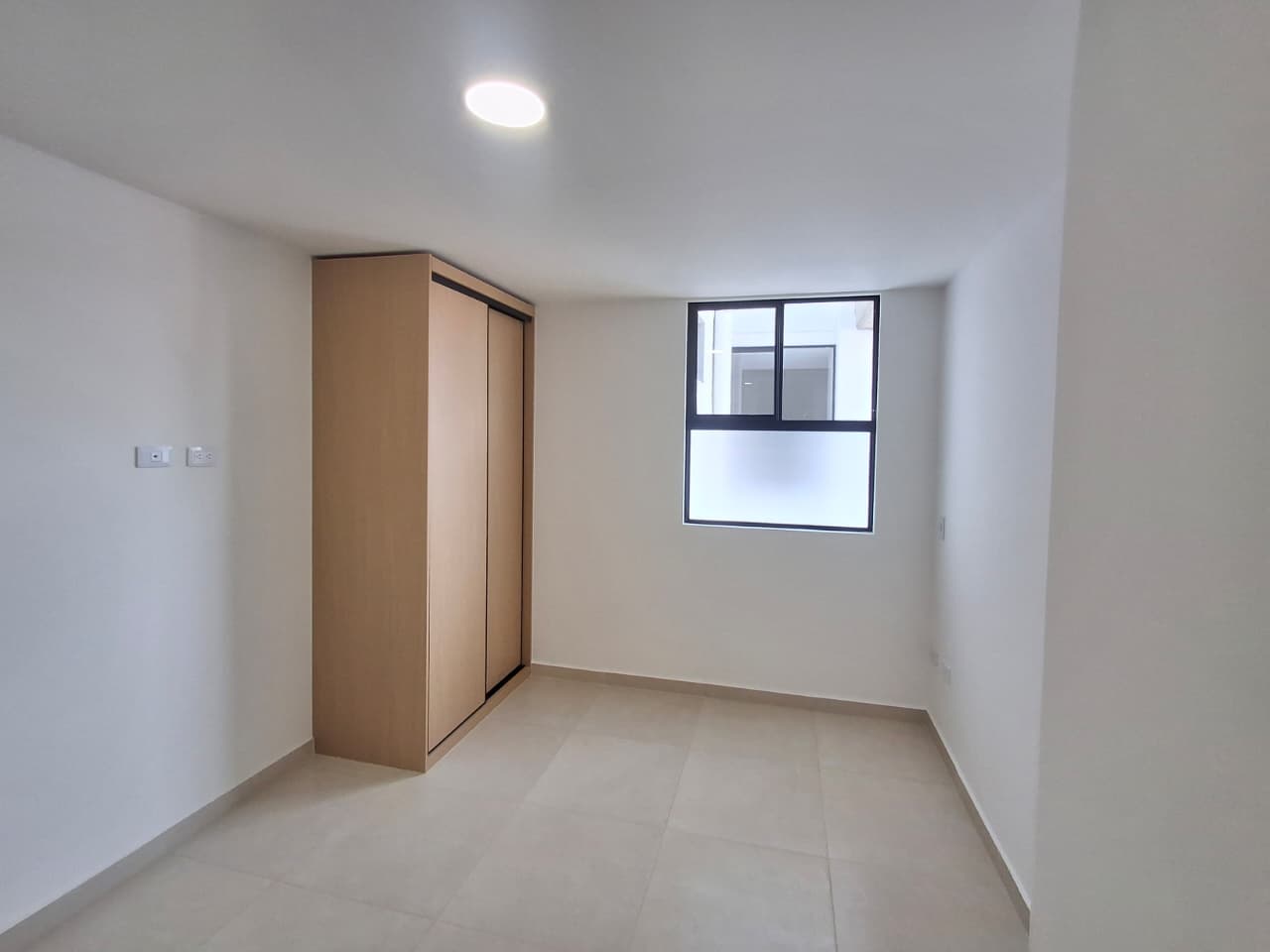 APARTAESTUDIO EN ARRIENDO EN SABANETA COD 10788 - Foto 3