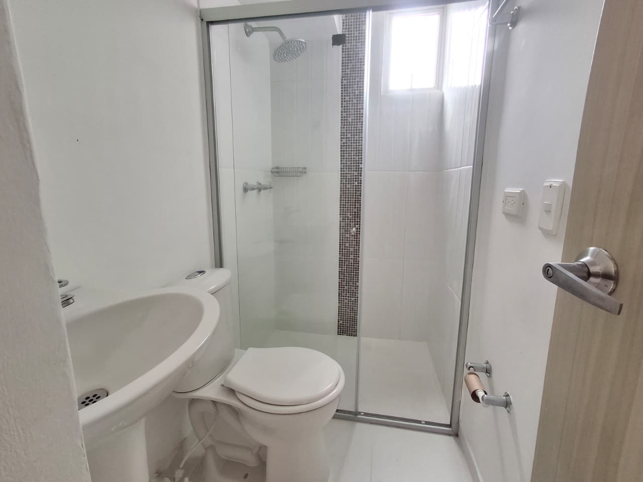 APARTAMENTO EN ARRIENDO EN SABANETA COD 10789 - Foto 6