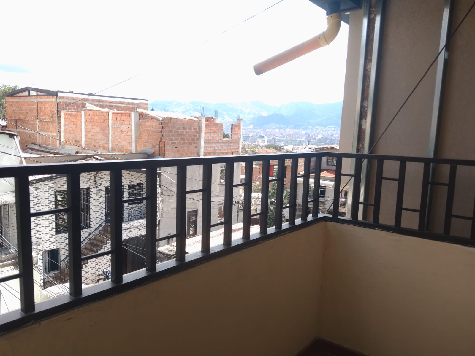 APARTAMENTO EN ARRIENDO EN MANRIQUE COD 10808 - Foto 4