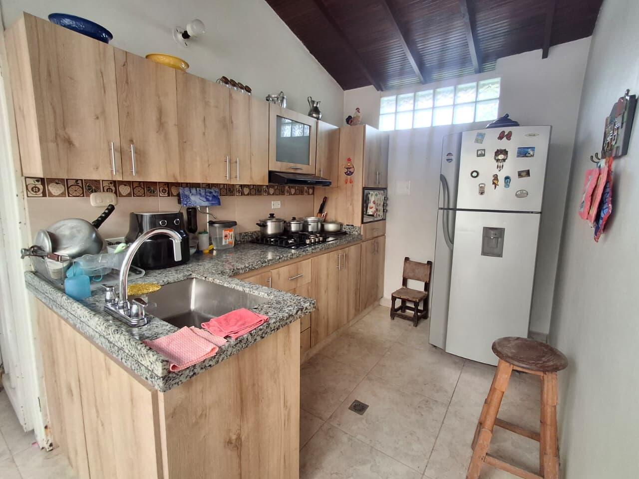 CASA FINCA EN ARRIENDO EN LA ESTRELLA COD 10875 - Foto 1
