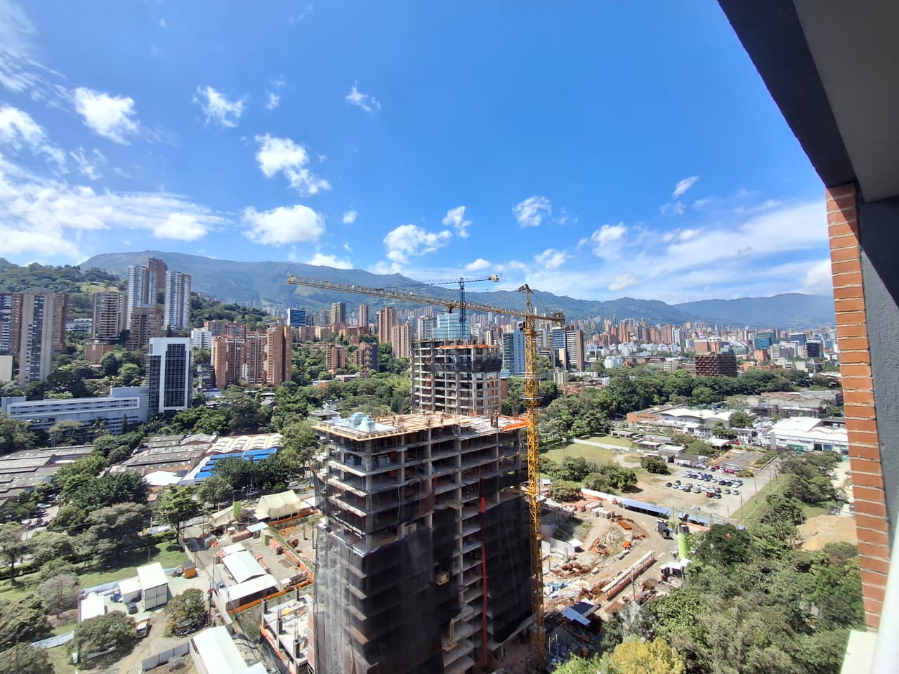 APARTAMENTO EN ARRIENDO EN MEDELLIN COD 10733 - Foto 16
