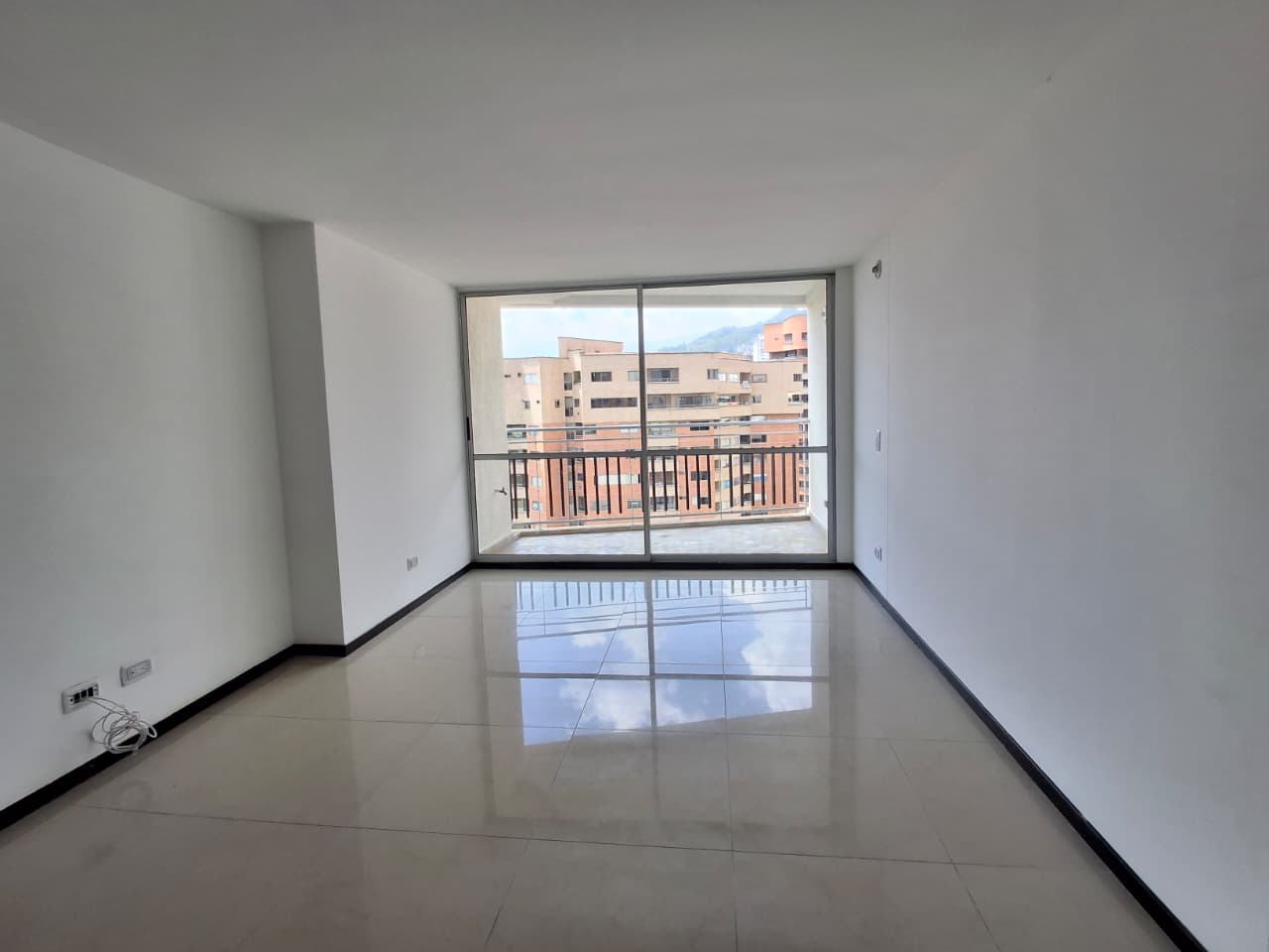 APARTAMENTO EN ARRIENDO EN SABANETA COD 10664 - Foto 12