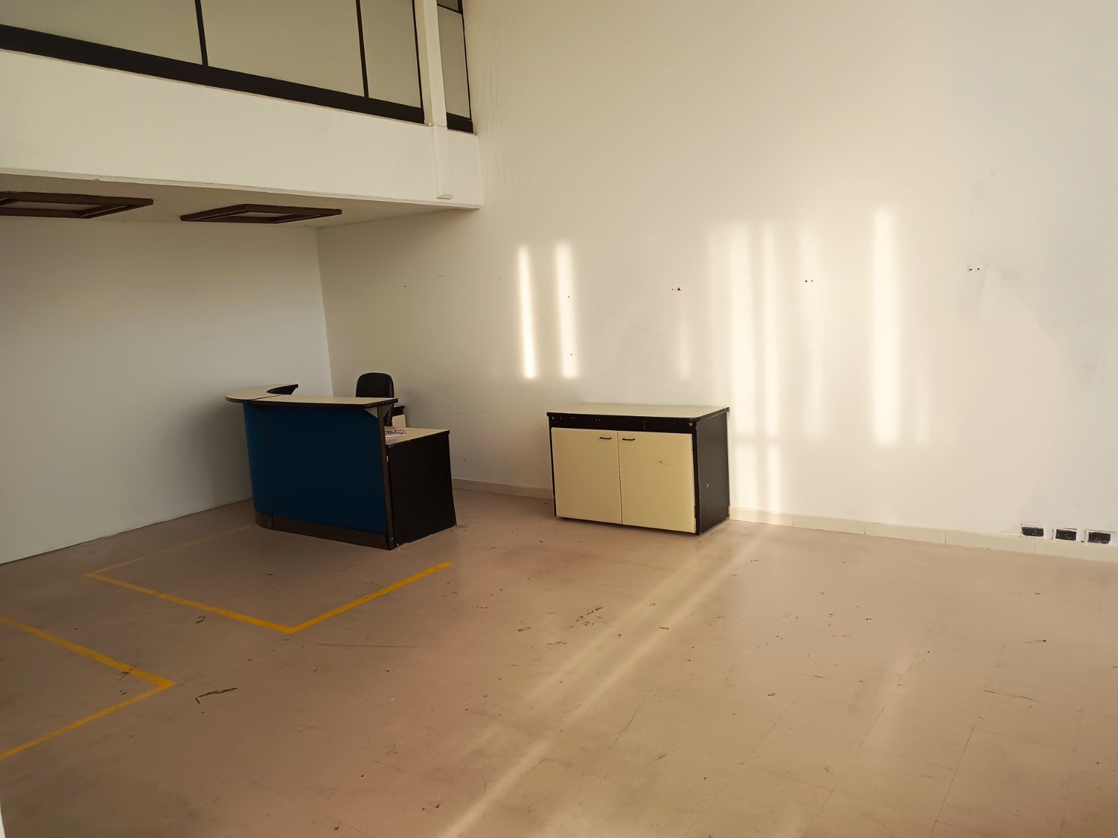 OFICINAS EN VENTA CENTRO COD 8184 - Foto 6