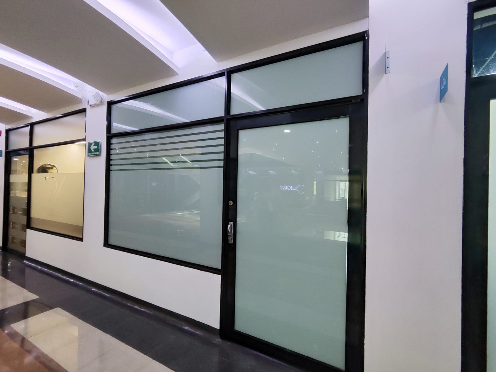 LOCAL EN ARRIENDO EN MEDELLIN COD 9420 - Foto 5