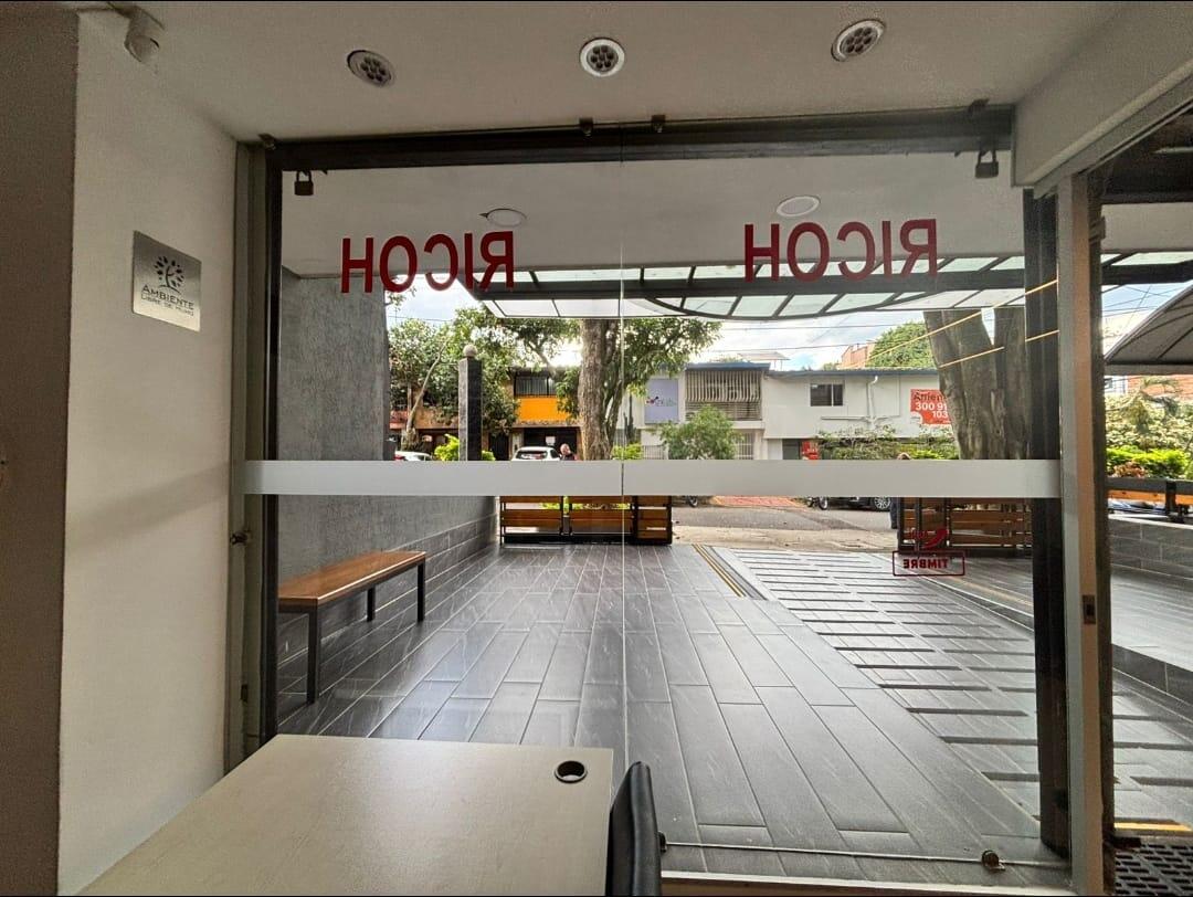 LOCAL EN ARRIENDO EN LAURELES COD 9919 - Foto 4