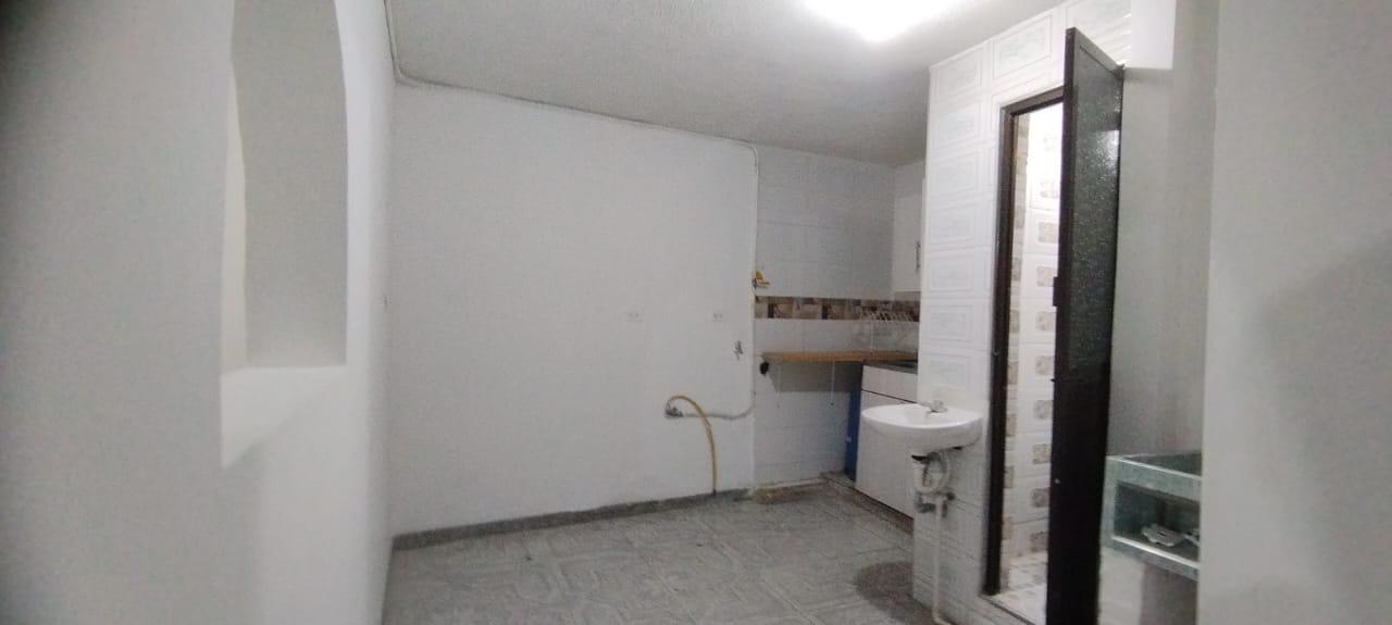 APARTAESTUDIO EN ARRIENDO EN CASTILLA COD 10329 - Foto 4