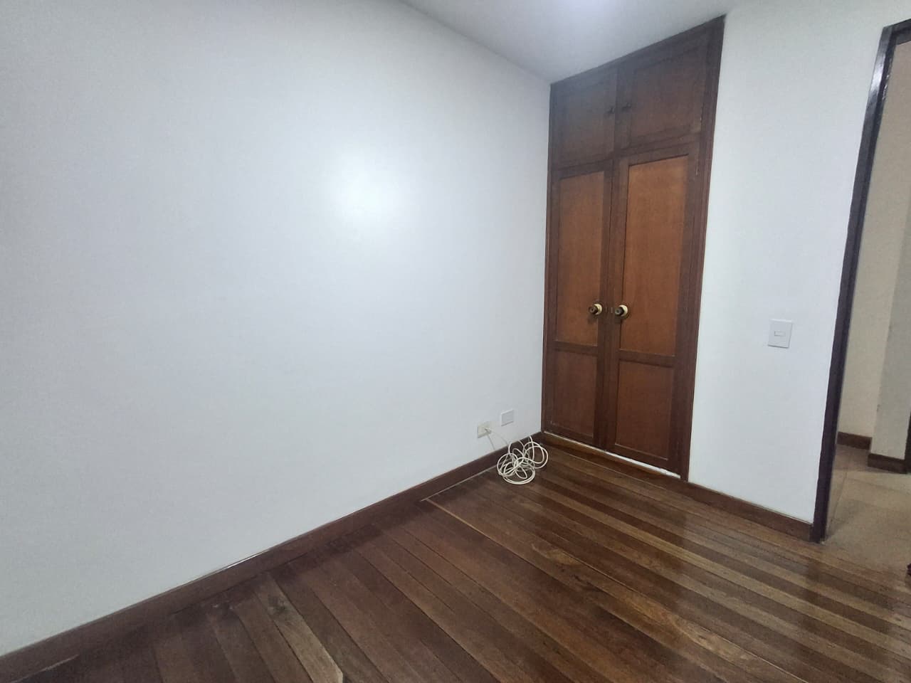 OFICINA EN ARRIENDO EN SABANETA COD 10408 - Foto 6