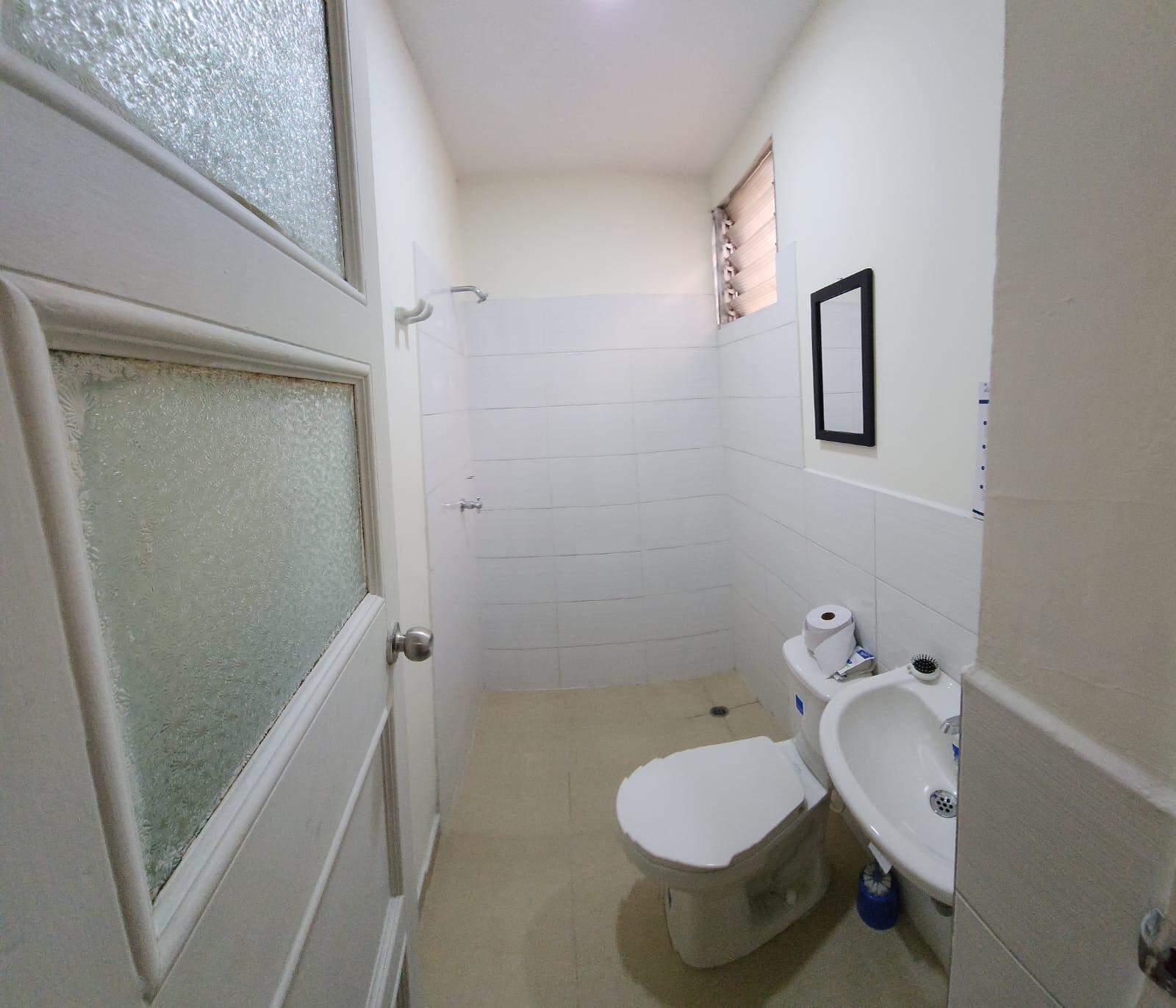 LOCAL EN ARRIENDO EN LA CANDELARIA COD 10416 - Foto 10