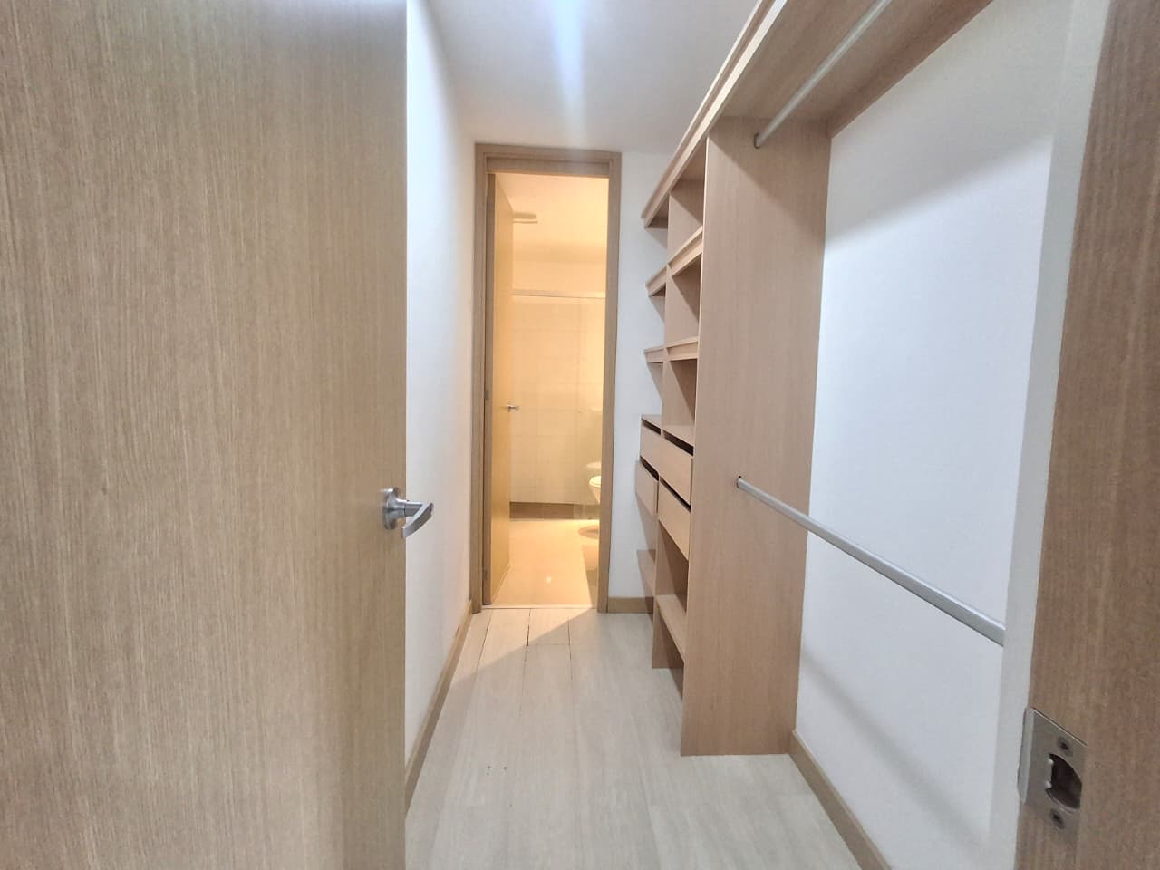 APARTAMENTO EN ARRIENDO EN SABANETA COD 10711 - Foto 3