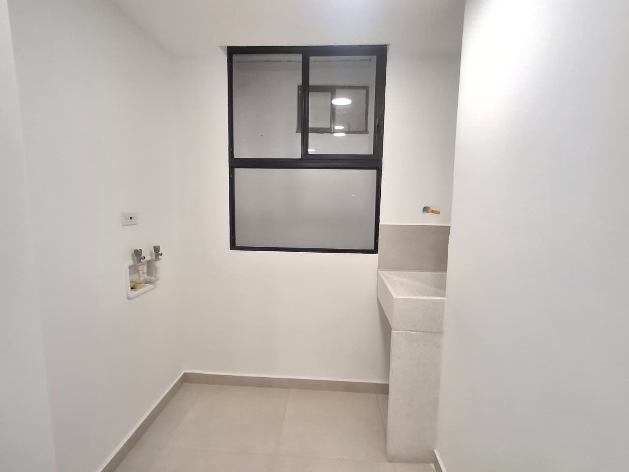APARTAESTUDIO EN ARRIENDO EN SABANETA COD 10788 - Foto 5