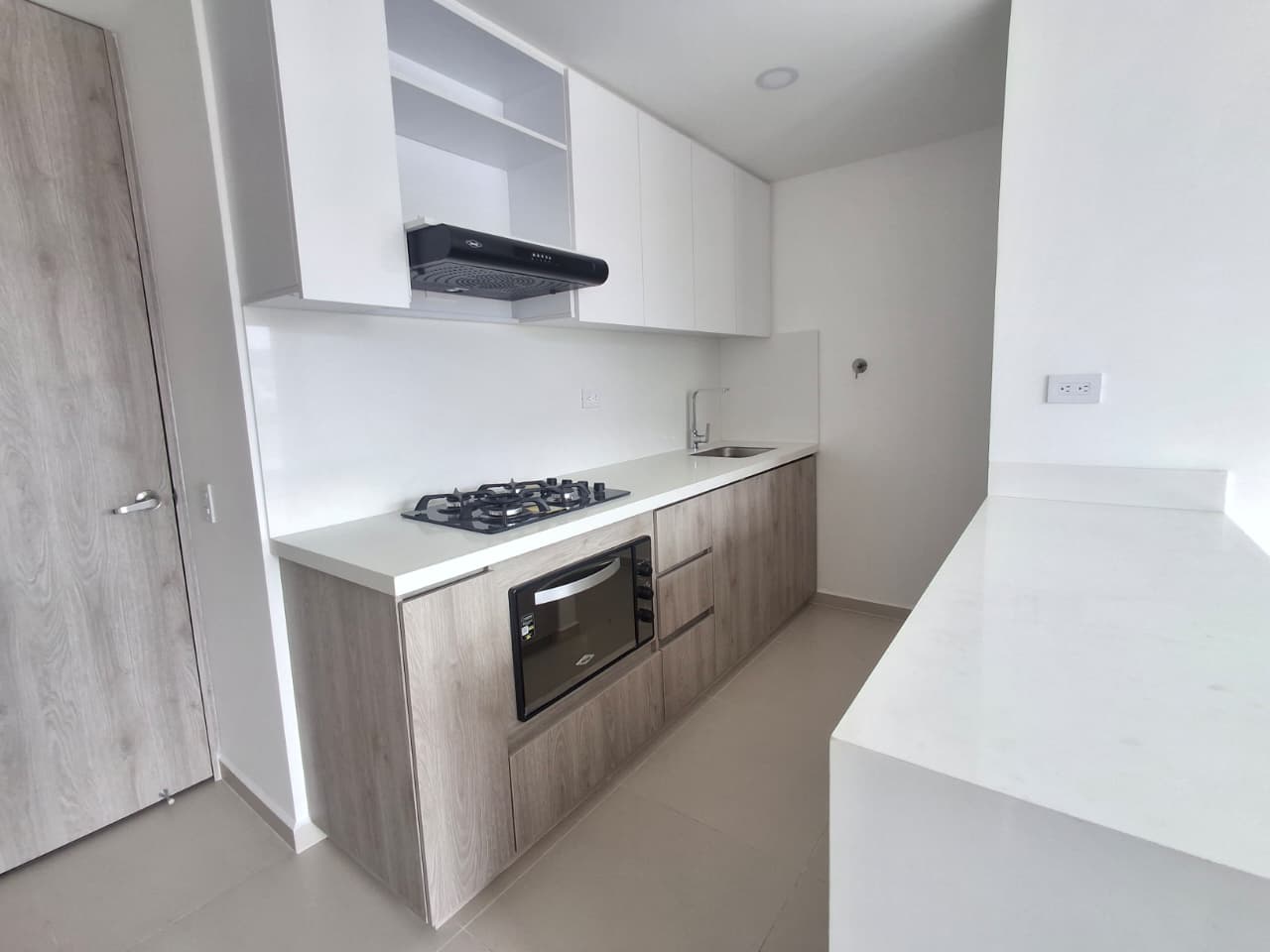 APARTAMENTO EN VENTA  EN ITAGUI COD 10654