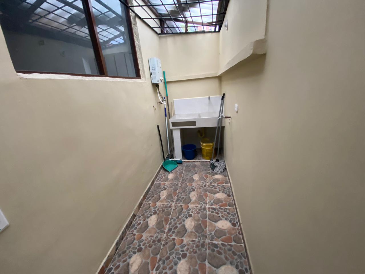 CASA EN VENTA EN LAS AMERICAS COD 8043 - Foto 13
