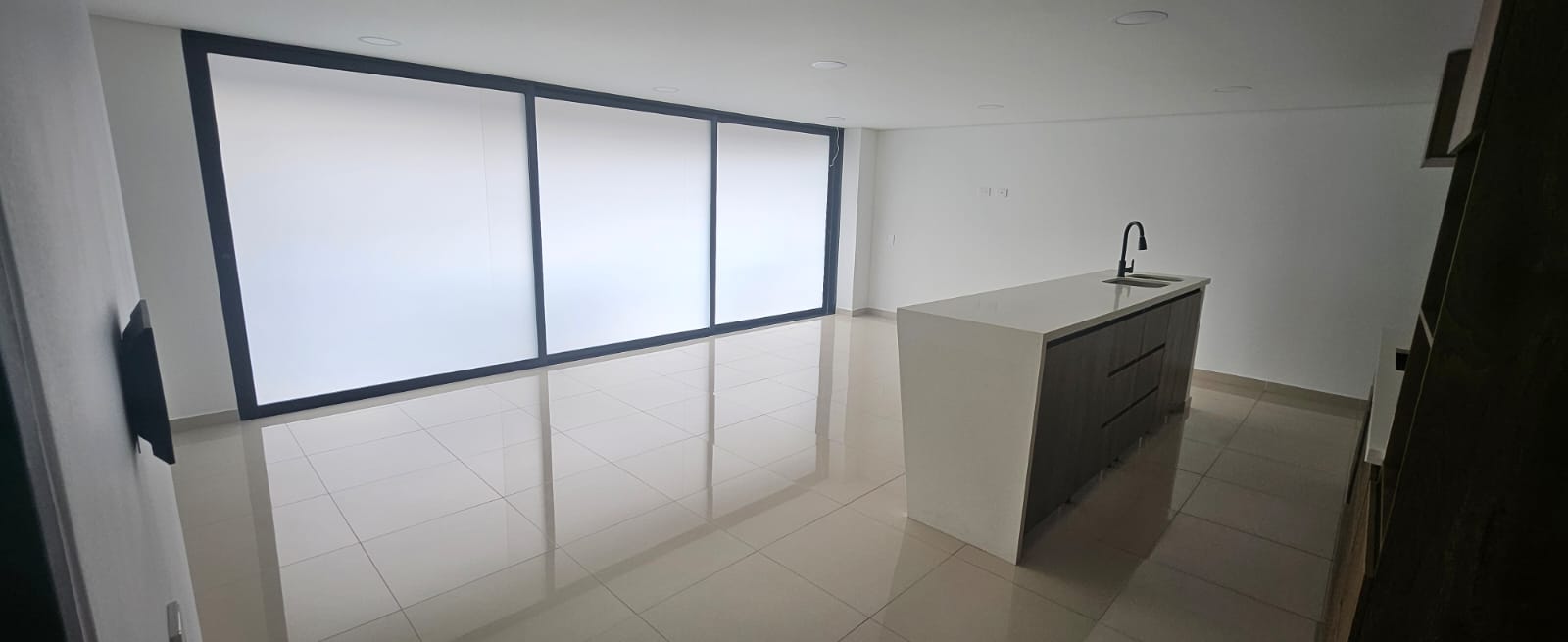 APARTAMENTO EN LAURELES LA CASTELLANA COD 10198 - Foto 6