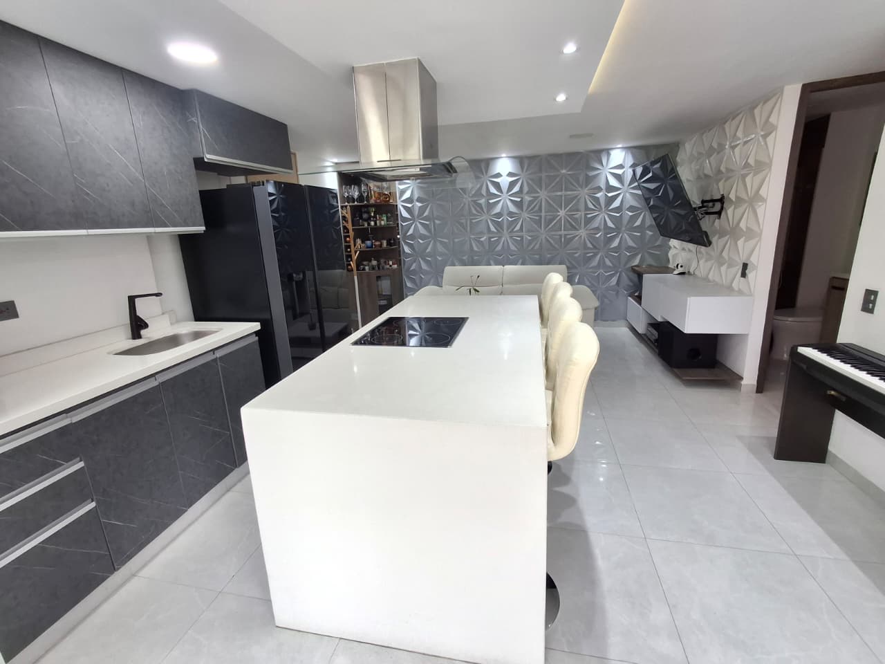 APARTAMENTO EN VENTA EN SABANETA COD 10209