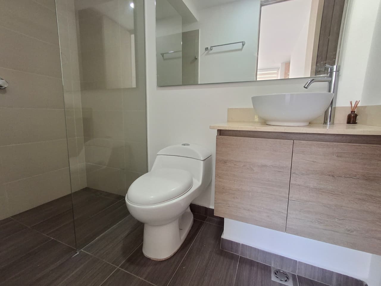 APARTAMENTO EN ARRIENDO EN SABANETA COD 10702 - Foto 13