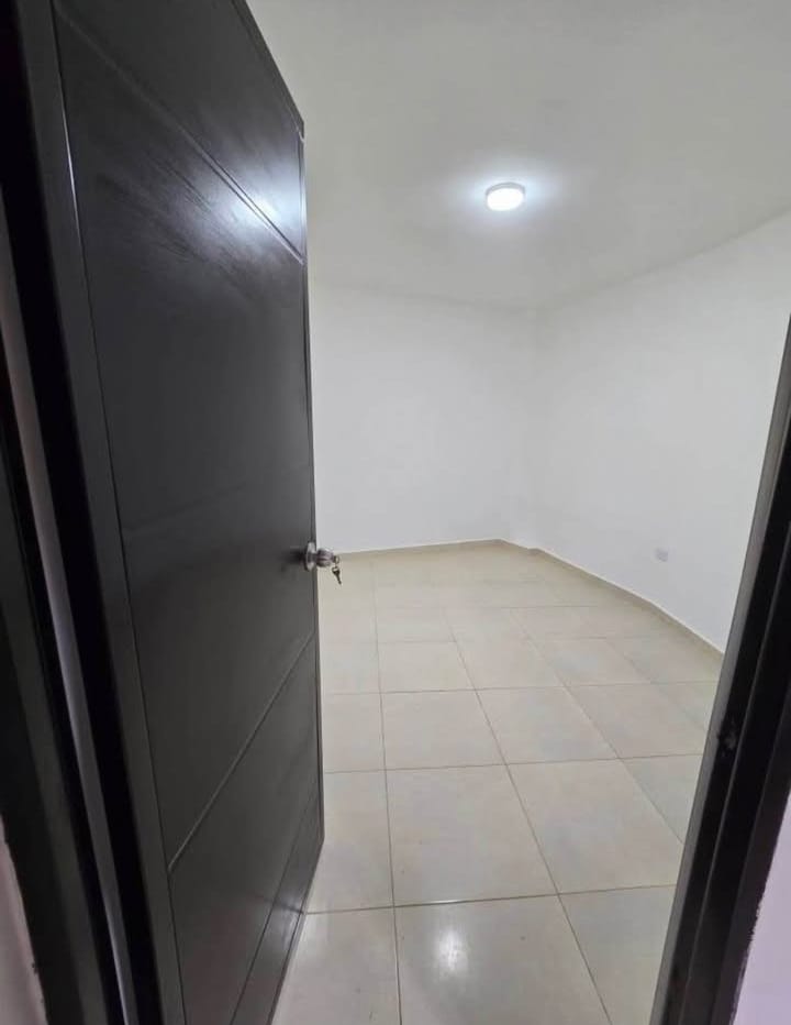 APARTAMENTO EN ARRIENDO EN VILLA HERMOSA COD  10778  - Foto 6