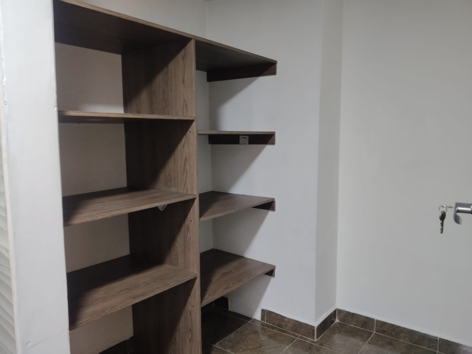 APARTAMENTO EN ARRIENDO EN LA CANDELARIA COD 10783  - Foto 6