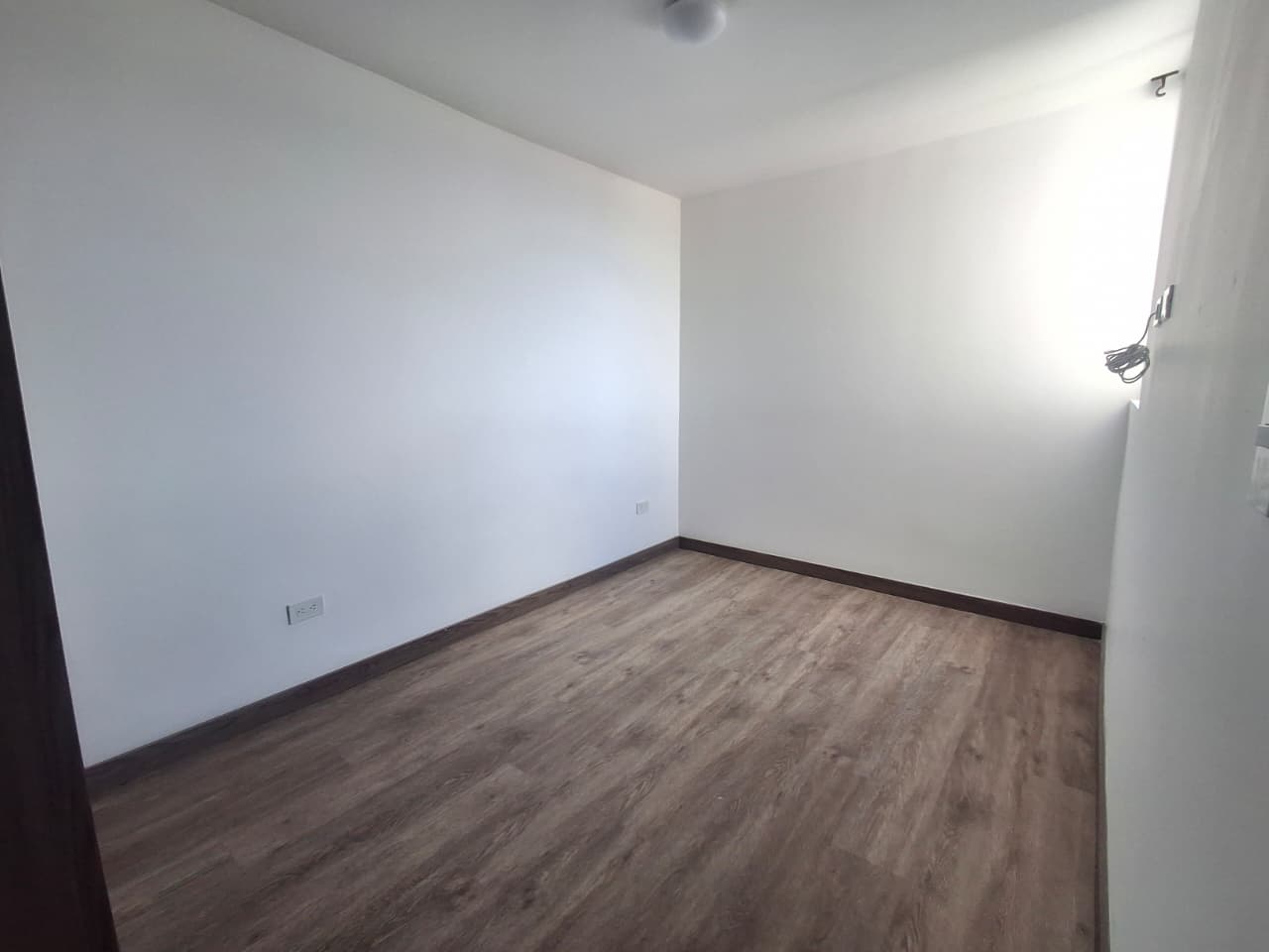 APARTAMENTO EN ARRIENDO EN SABANETA COD 10792 - Foto 2