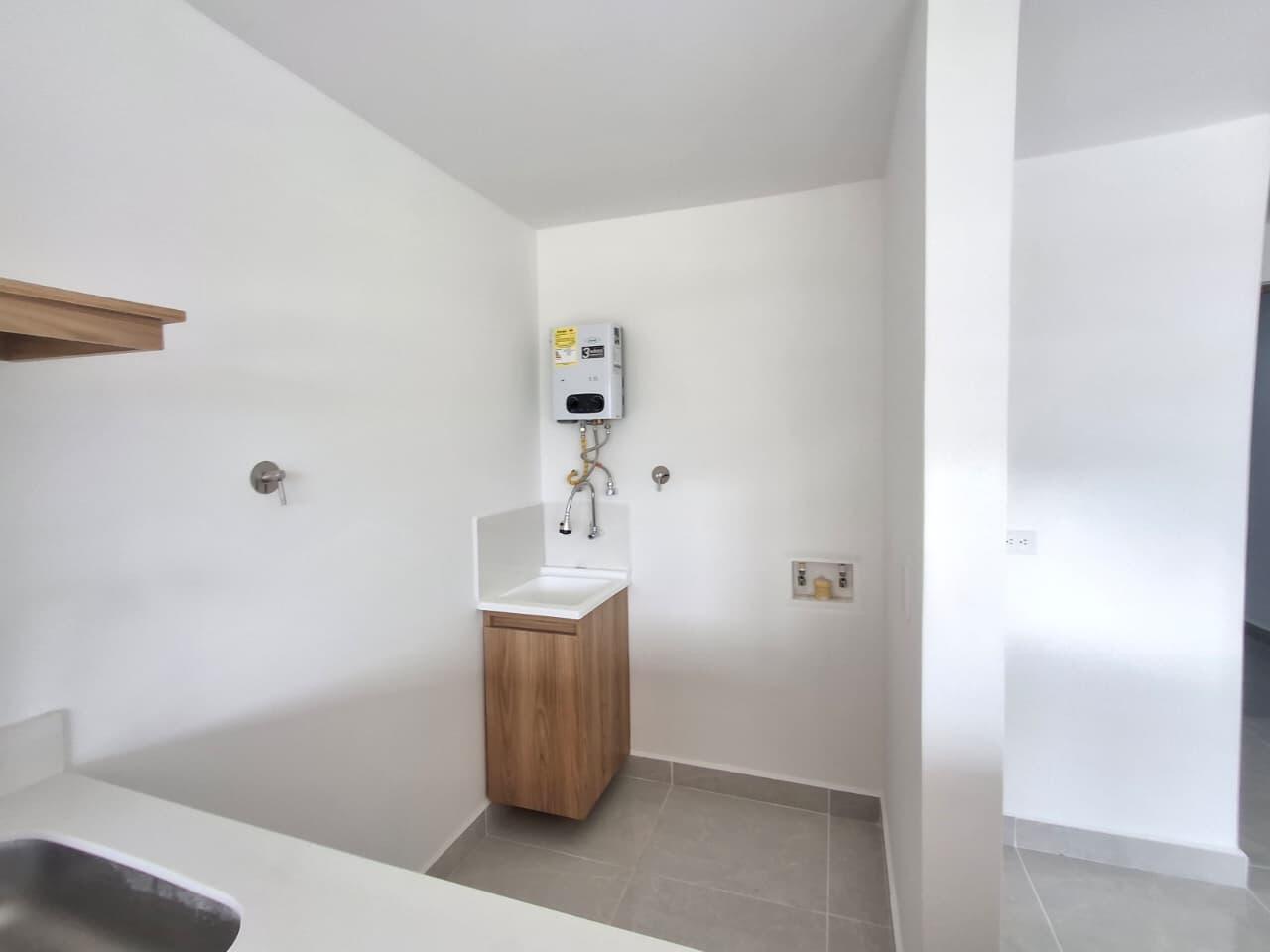 APARTAESTUDIO EN ARRIENDO EN SABANETA COD 10815 - Foto 6